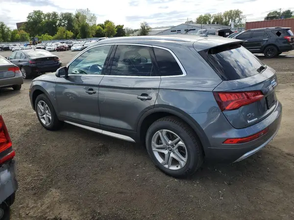 WA1ANAFY3K2071431 2019 AUDI Q5 - Image 2