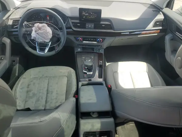 WA1ANAFY3K2096152 2019 AUDI Q5 - Image 8