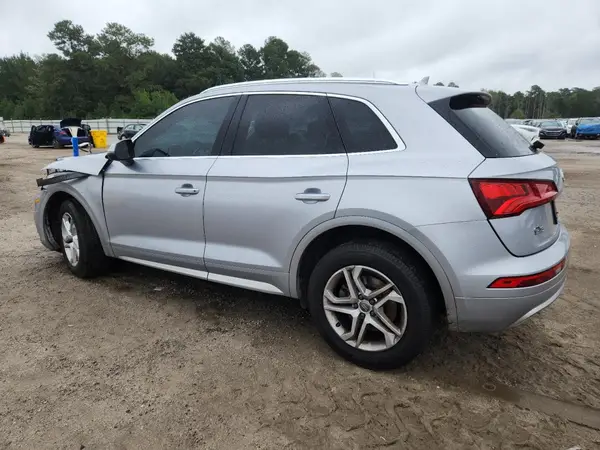 WA1ANAFY3K2113533 2019 AUDI Q5 - Image 2