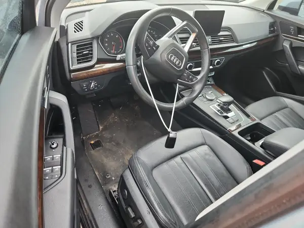 WA1ANAFY3K2113533 2019 AUDI Q5 - Image 8