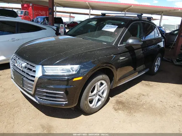 WA1ANAFY3K2118196 2019 AUDI Q5 - Image 2