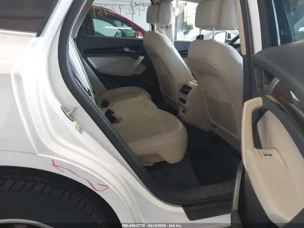 WA1ANAFY3K2131756 2019 AUDI Q5 - Image 8