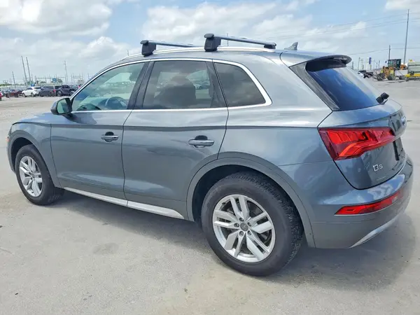 WA1ANAFY3L2051097 2020 AUDI Q5 - Image 2