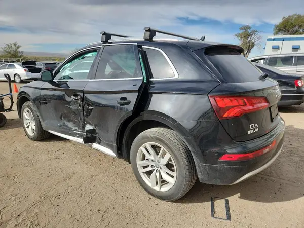 WA1ANAFY3L2063296 2020 AUDI Q5 - Image 2