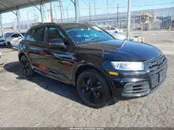 WA1ANAFY3L2077439 2020 AUDI Q5