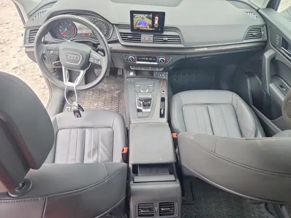 WA1ANAFY3L2096895 2020 AUDI Q5 - Image 8