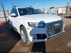 WA1ANAFY3L2115669 2020 AUDI Q5