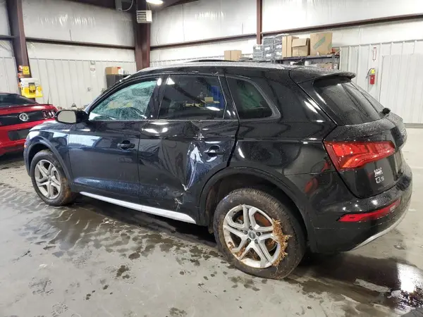 WA1ANAFY4J2004139 2018 AUDI Q5 - Image 2