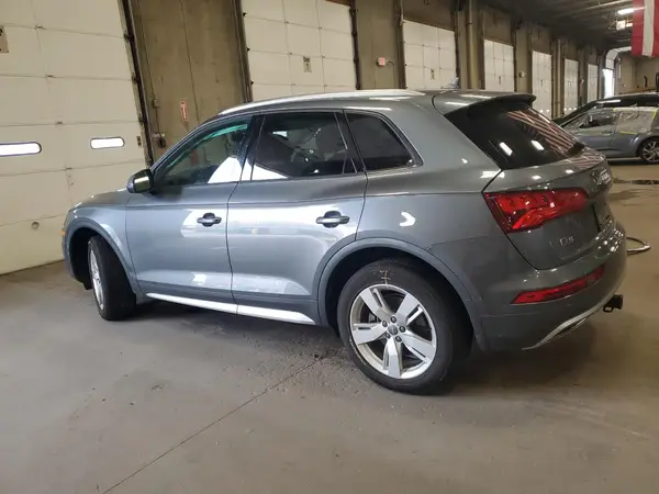 WA1ANAFY4J2016307 2018 AUDI Q5 - Image 2