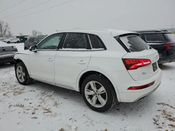 WA1ANAFY4J2017327 2018 AUDI Q5 - Image 2