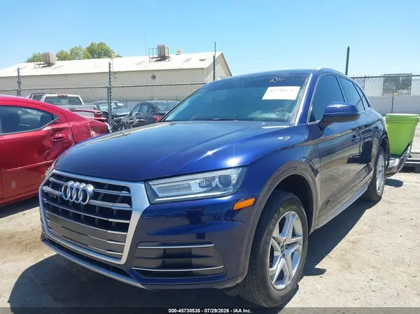 WA1ANAFY4J2017425 2018 AUDI Q5 - Image 2