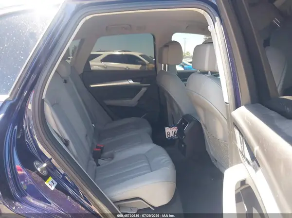 WA1ANAFY4J2017425 2018 AUDI Q5 - Image 8