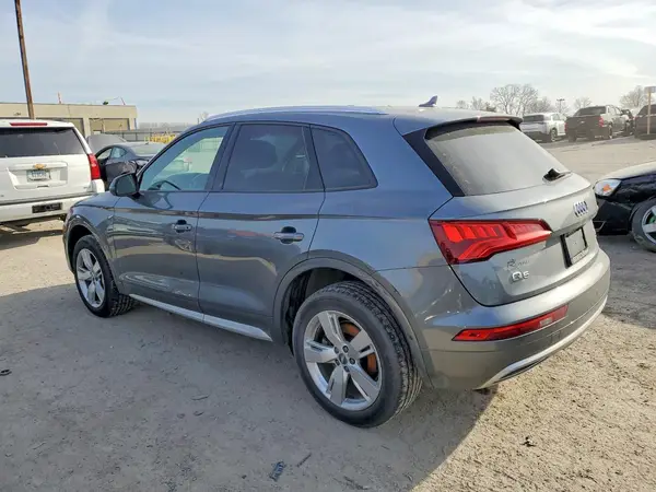 WA1ANAFY4J2017599 2018 AUDI Q5 - Image 2