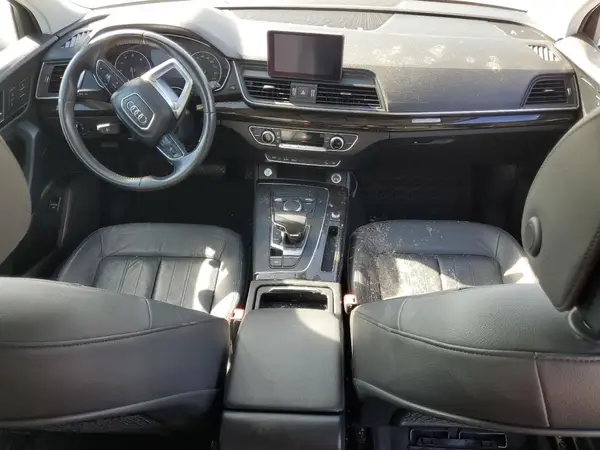 WA1ANAFY4J2062915 2018 AUDI Q5 - Image 8