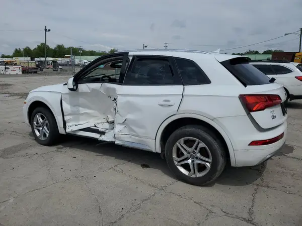 WA1ANAFY4J2130856 2018 AUDI Q5 - Image 2