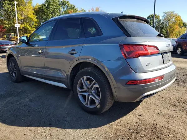 WA1ANAFY4J2135068 2018 AUDI Q5 - Image 2