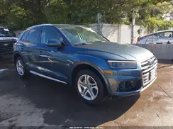 WA1ANAFY4J2146734 2018 AUDI Q5