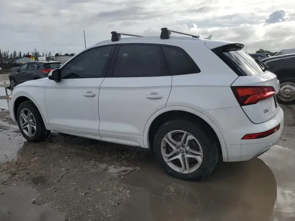 WA1ANAFY4J2170130 2018 AUDI Q5 - Image 2