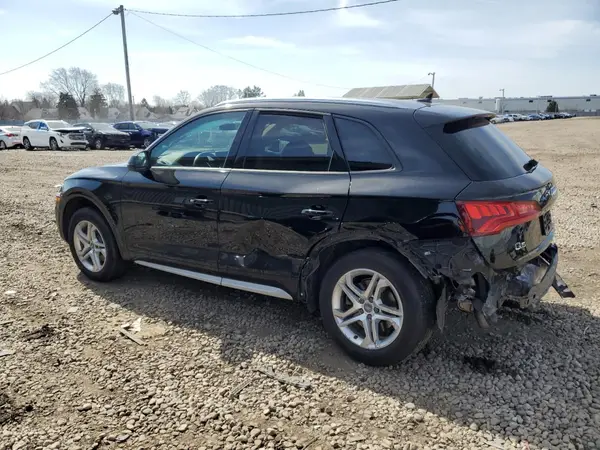 WA1ANAFY4J2170547 2018 AUDI Q5 - Image 2