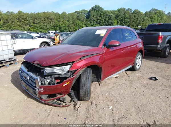 WA1ANAFY4J2177675 2018 AUDI Q5 - Image 2