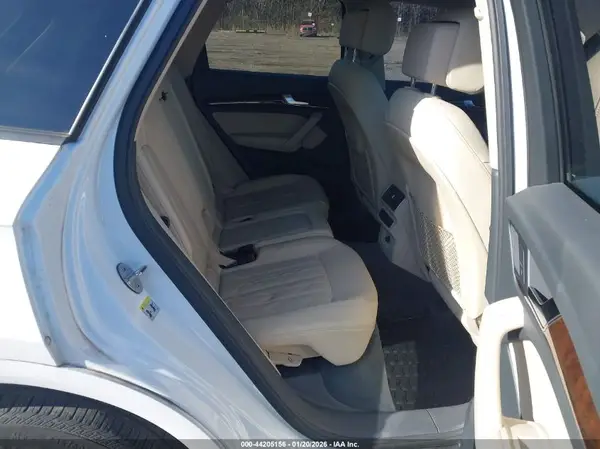 WA1ANAFY4J2179653 2018 AUDI Q5 - Image 8