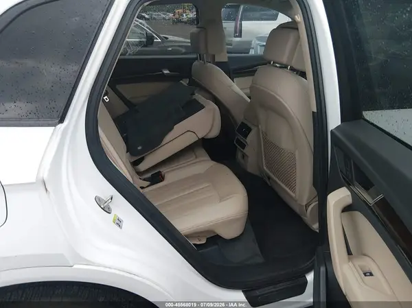WA1ANAFY4J2180866 2018 AUDI Q5 - Image 8