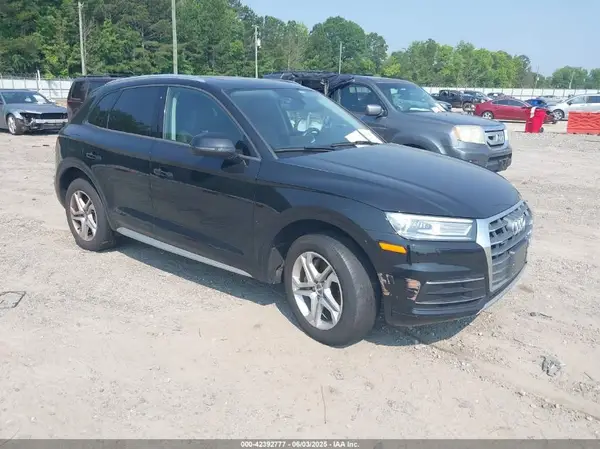 WA1ANAFY4J2186909 2018 AUDI Q5 - Image 1