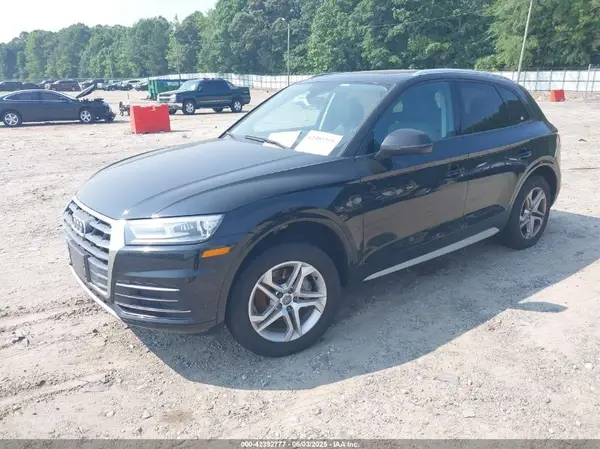 WA1ANAFY4J2186909 2018 AUDI Q5 - Image 2