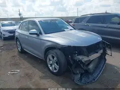 WA1ANAFY4J2196758 2018 AUDI Q5