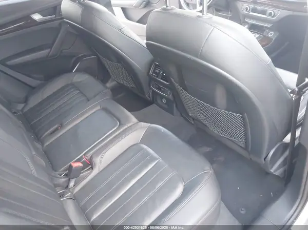 WA1ANAFY4J2196758 2018 AUDI Q5 - Image 8