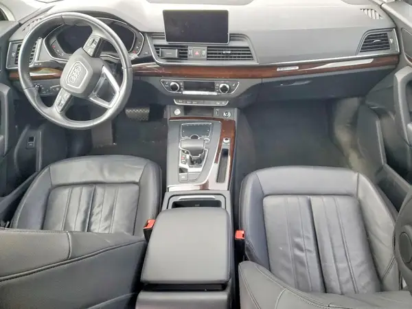 WA1ANAFY4J2202123 2018 AUDI Q5 - Image 8