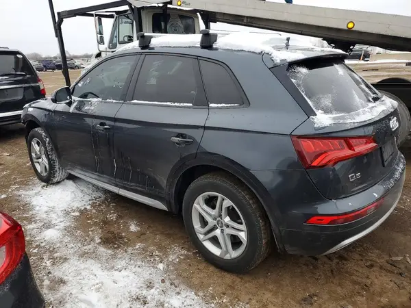 WA1ANAFY4J2211940 2018 AUDI Q5 - Image 2