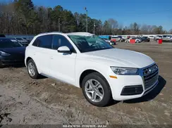 WA1ANAFY4J2212232 2018 AUDI Q5