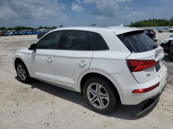 WA1ANAFY4J2234070 2018 AUDI Q5 - Image 2