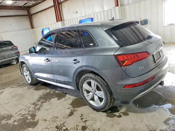 WA1ANAFY4J2240645 2018 AUDI Q5 - Image 2
