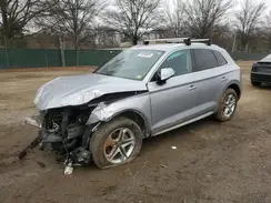 WA1ANAFY4K2038860 2019 AUDI Q5