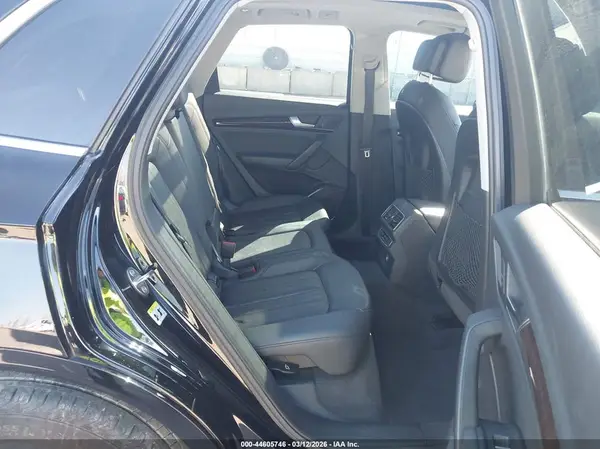 WA1ANAFY4K2043265 2019 AUDI Q5 - Image 8