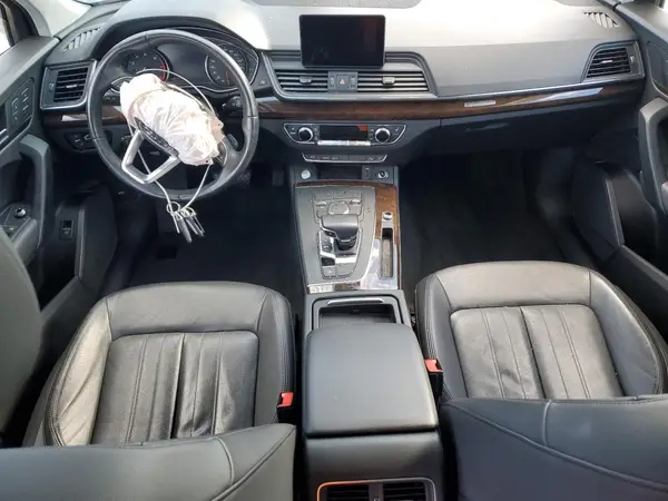 WA1ANAFY4K2056047 2019 AUDI Q5 - Image 8