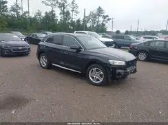WA1ANAFY4K2060468 2019 AUDI Q5