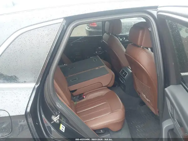 WA1ANAFY4K2060468 2019 AUDI Q5 - Image 8