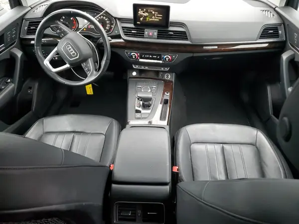 WA1ANAFY4K2071101 2019 AUDI Q5 - Image 8