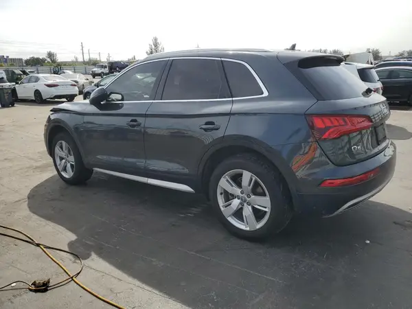 WA1ANAFY4K2086553 2019 AUDI Q5 - Image 2