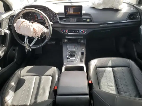 WA1ANAFY4K2086553 2019 AUDI Q5 - Image 8