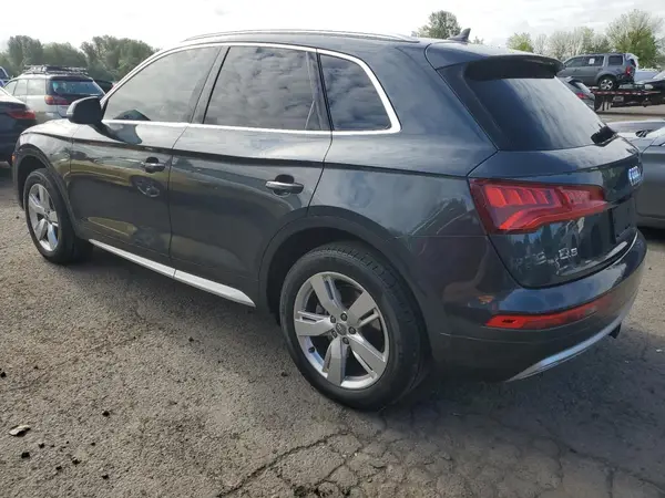 WA1ANAFY4K2091932 2019 AUDI Q5 - Image 2