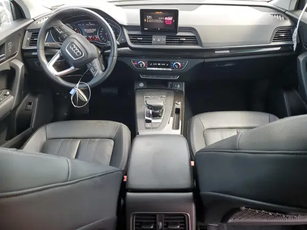 WA1ANAFY4K2094927 2019 AUDI Q5 - Image 8