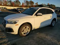 WA1ANAFY4K2139297 2019 AUDI Q5