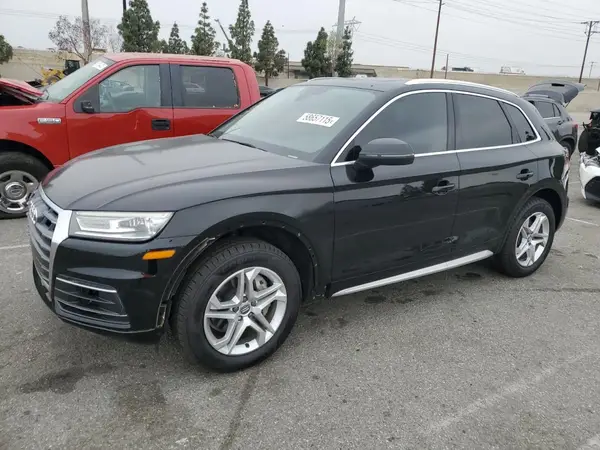 WA1ANAFY4K2143852 2019 AUDI Q5 - Image 1
