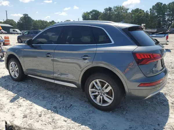 WA1ANAFY4L2017380 2020 AUDI Q5 - Image 2