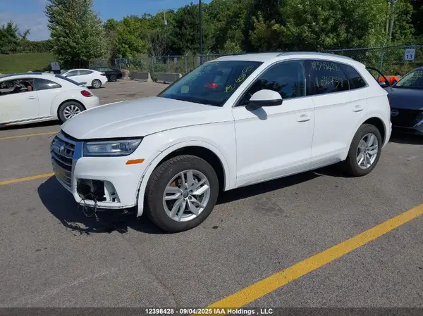 WA1ANAFY4L2036737 2020 AUDI Q5 - Image 2