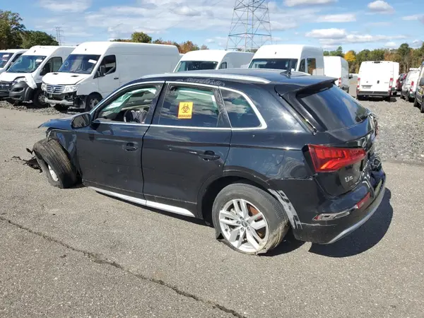 WA1ANAFY4L2043395 2020 AUDI Q5 - Image 2